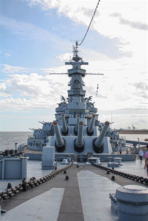 Battleship in alabama - Visit The USS Alabama (BB-60) Battleship The USS Alabama was the last of the four South Dakota class battleships. She was hurriedly commissioned into the Navy during the war in August 1942 and was at first sent to aid the British fleet in the Atlantic, running aid convoys to the USSR.